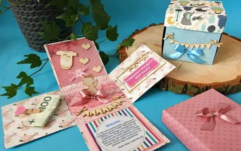 Exploding box na chrzest Matyldy, z życzeniami i pieniędzmi. Jak zrobić taki prezent?