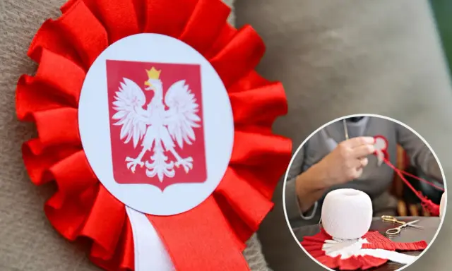 Jak zrobić kotylion ze wstążki? Zobacz, jak powstaje ozdoba z godłem Polski.